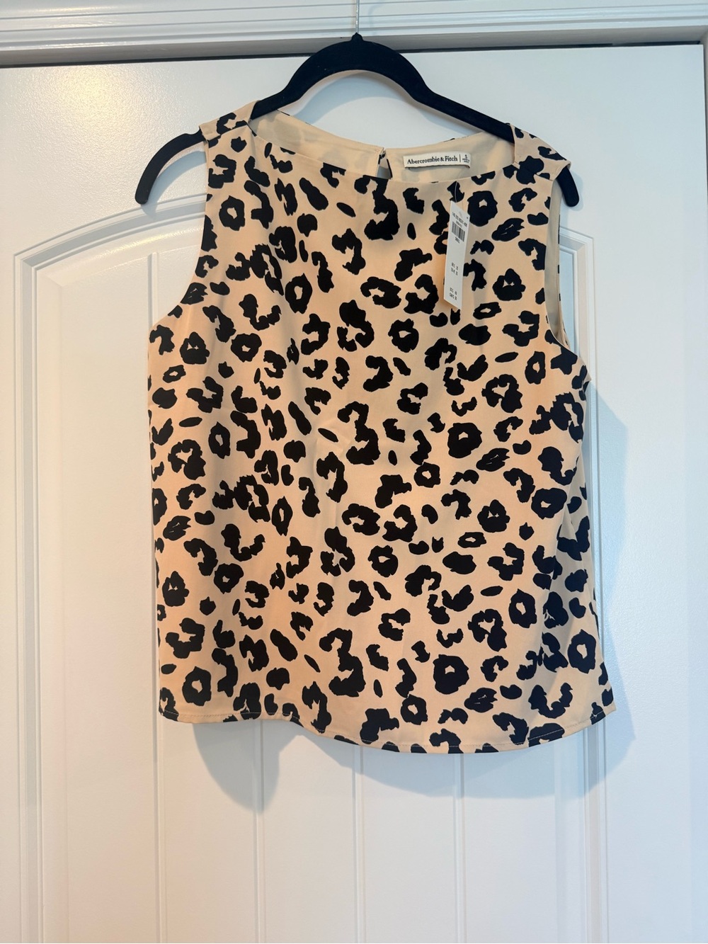 Abercrombie & Fitch Beige and Black Leopard Print Sleeveless top